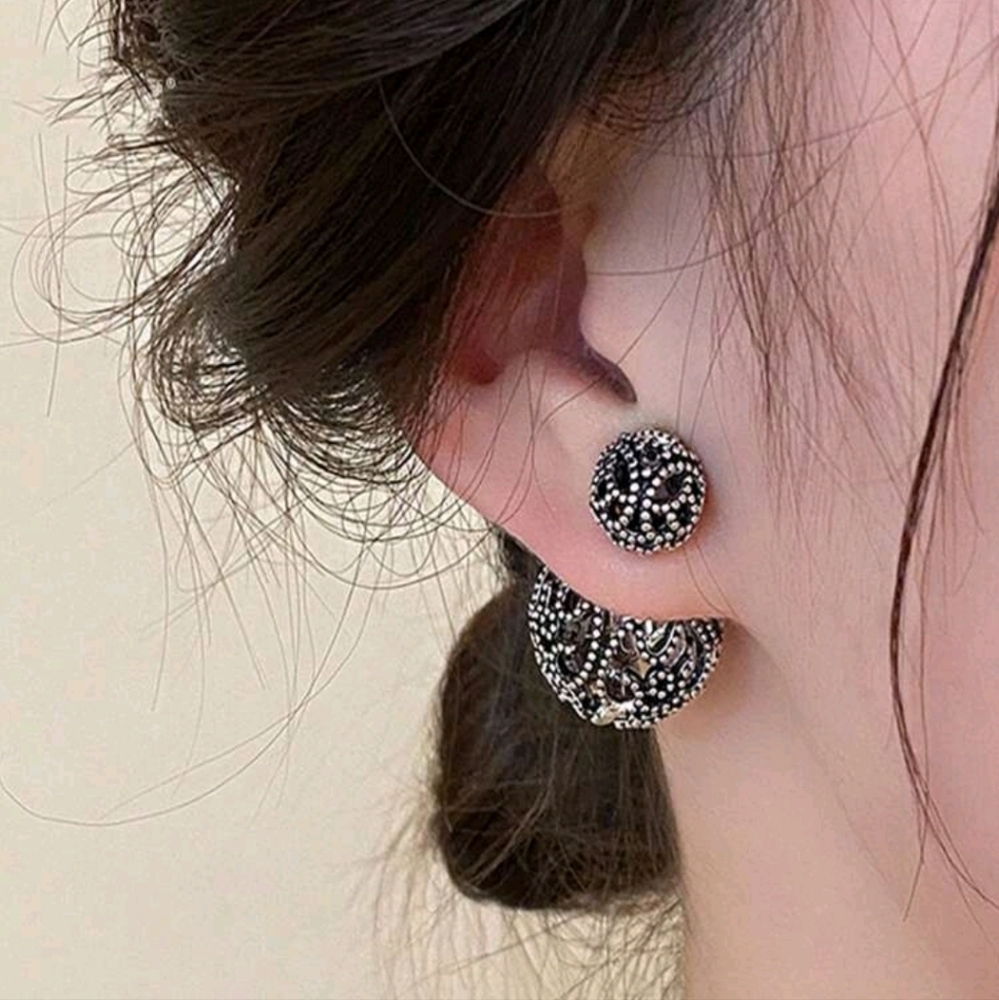 Lace Double Ball Earrings